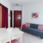 In 25358 * Lido di Jesolo